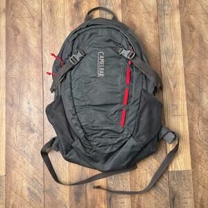 CamelBak Cloud Walker 18 Hydration Pack Backpack Gray Hiking NO BLADDER 6843